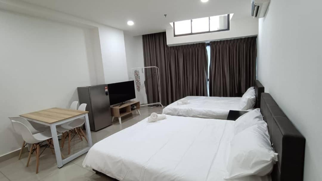 Pacific Towers Star Seksyen 13 Pj Jaya One Parking Pool Kitchen Apartment Petaling Jaya Exterior foto