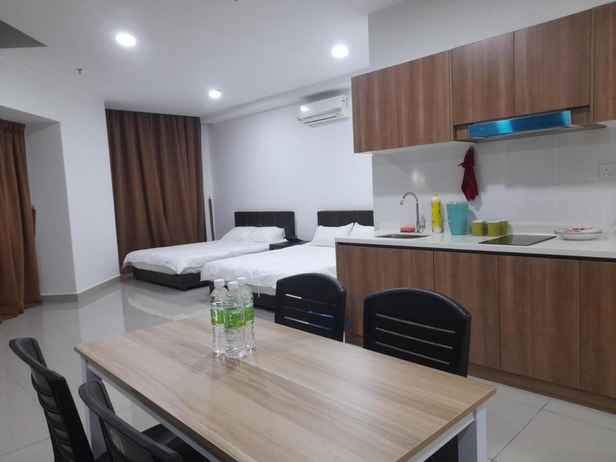 Pacific Towers Star Seksyen 13 Pj Jaya One Parking Pool Kitchen Apartment Petaling Jaya Exterior foto